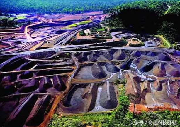 世界最大的鐵礦場：年產量3億噸