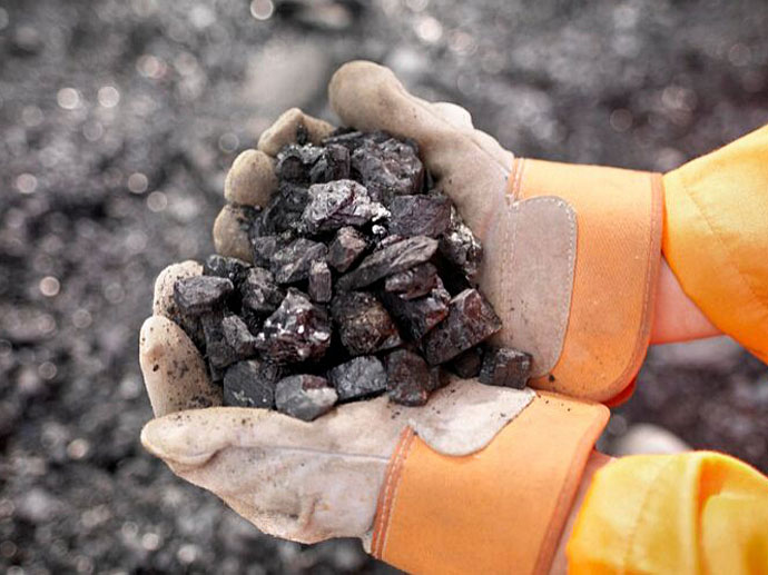 積極擴充鐵礦石進口來源，對不合理的高價鐵礦石說“不”
