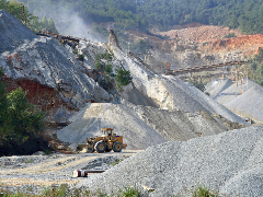 浙江金华：有序投放一批大型建筑用石料采矿权 逐步形成4000万吨以上的年开采能力