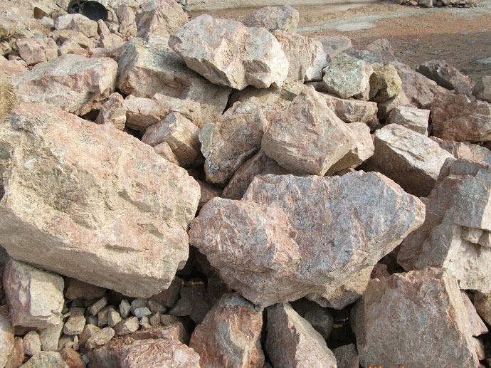 钾长石（内含性质、应用及选矿工艺）
