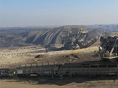 新疆自治区发展改革委先后核准3个矿产资源开发项目