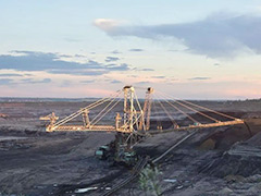 今年1-11月蒙古国对华铁矿石出口同比降38.1%