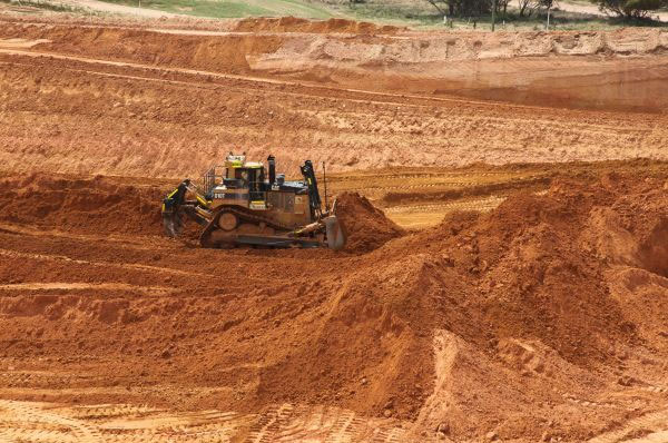 澳大利亚明达里矿区挖掘现场