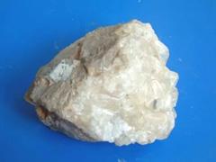白磷镁矿