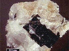 硫碳锰钠石