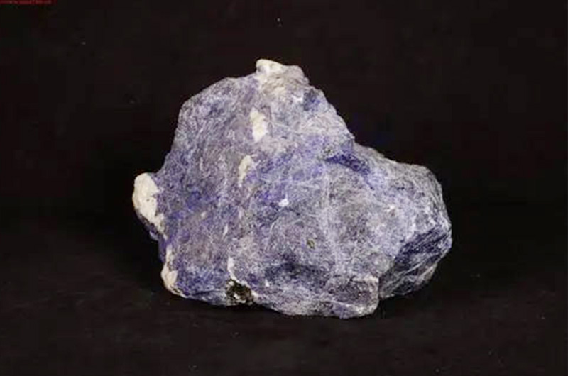 六方碳钠石