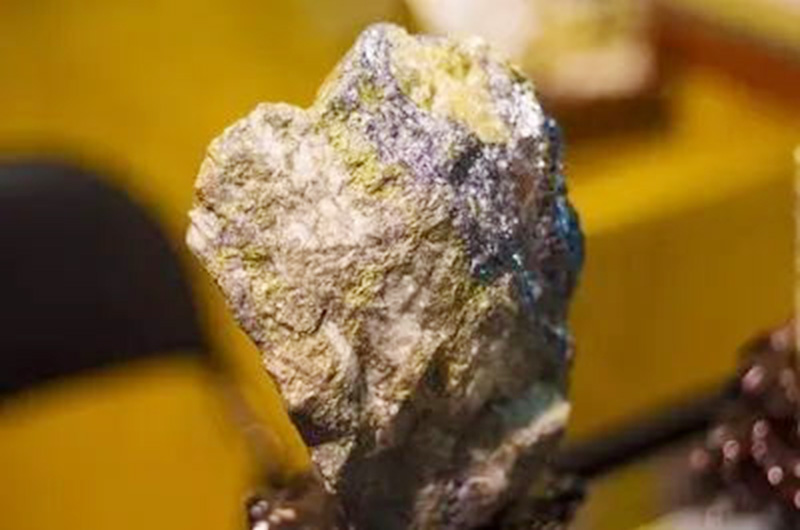 硫砷铑矿
