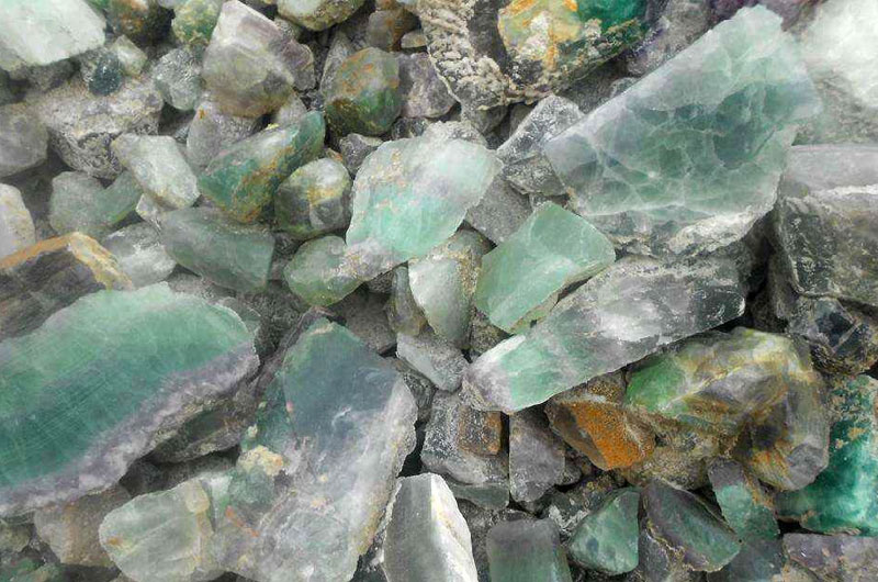 蒙古国中戈壁省建成一家萤石矿选矿厂
