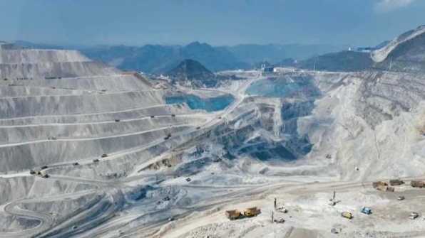 中国最大的现代化单体露天磷矿山在贵州！