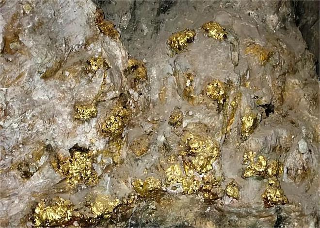 沙特新发现的世界级金矿有多大？