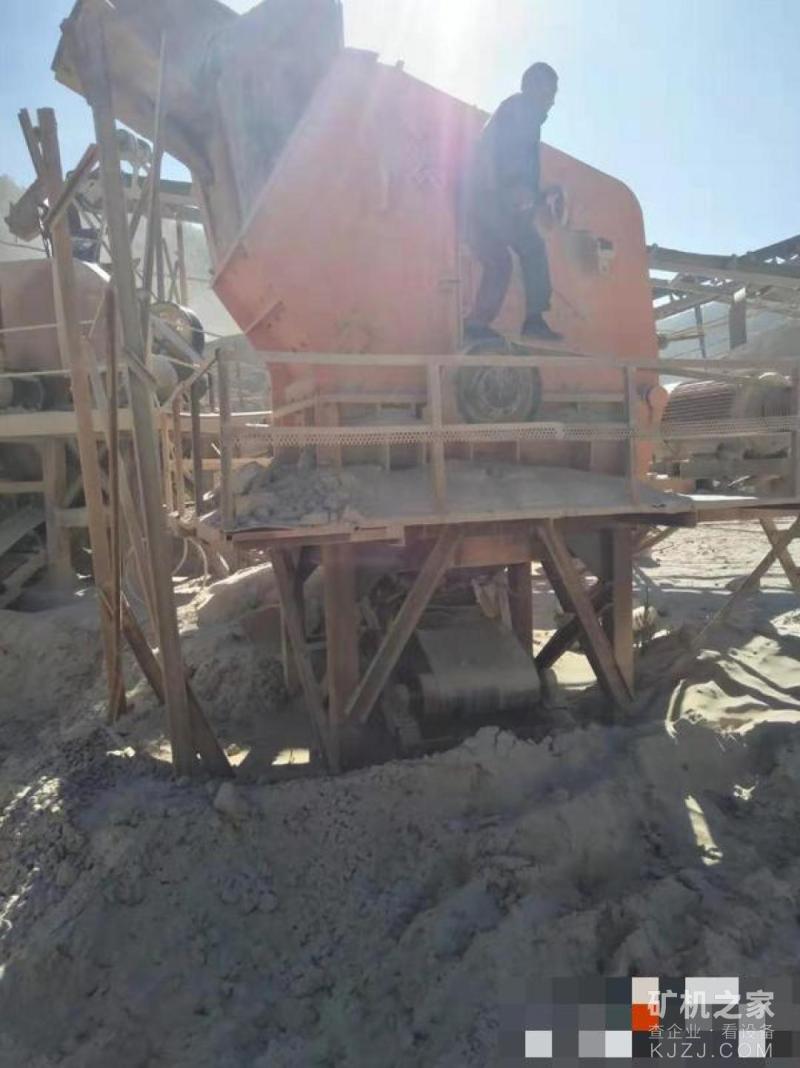 二手石子生产线设备石料破碎机制砂机低价出售